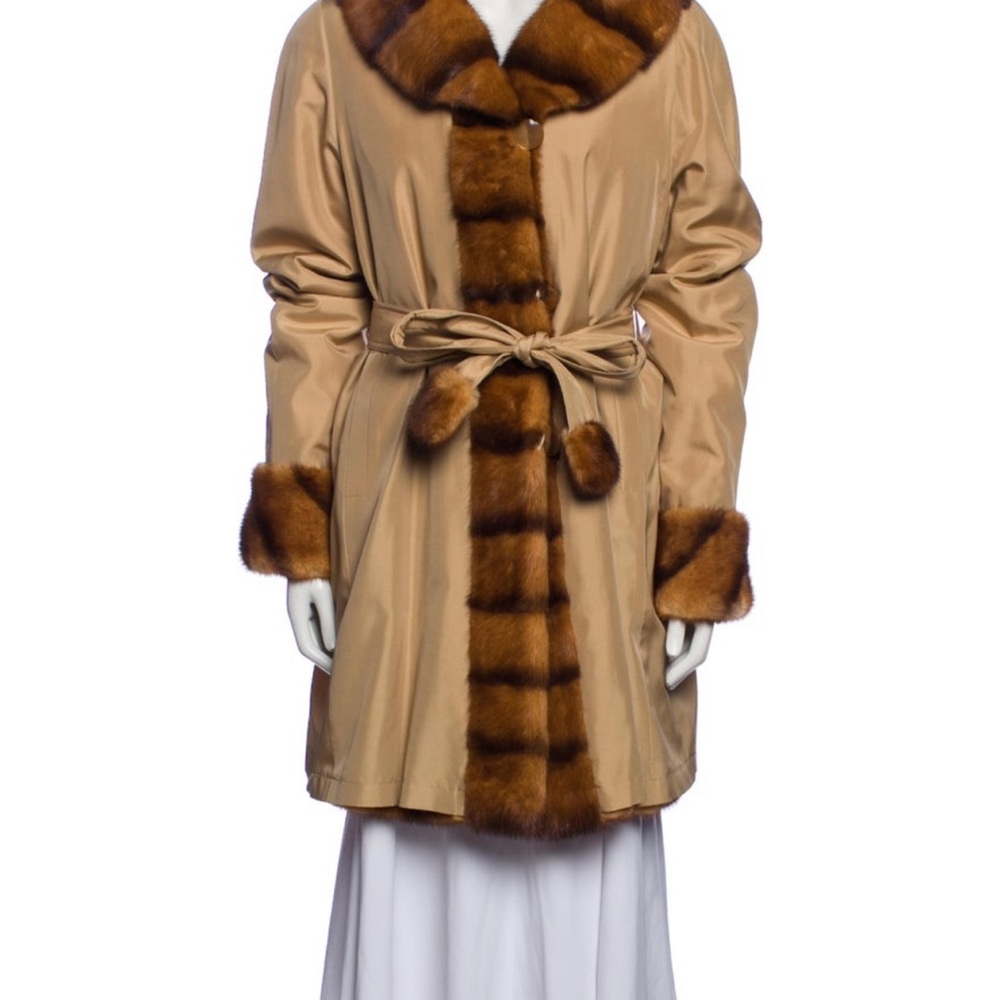 Amazing vintage  coat with real fur. One of a kind.